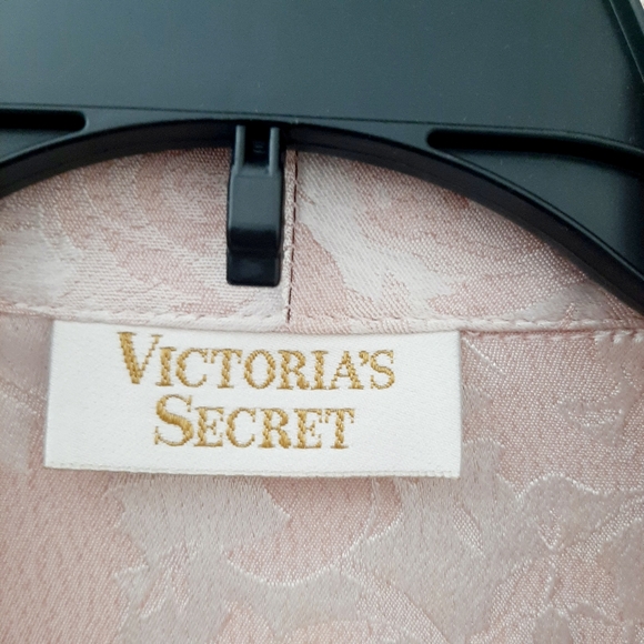 VICTORIA'S SECRET ROBE - Picture 13 of 14